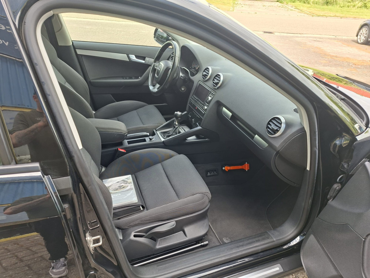 Audi A3 1.2 TFSI Sportback 5drs bj:2011 airco-navigatie 138.000km