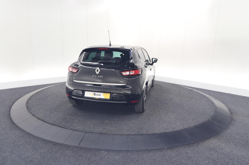 Renault Clio tce 90 intens | camera | navigatie | allseason banden | parkee