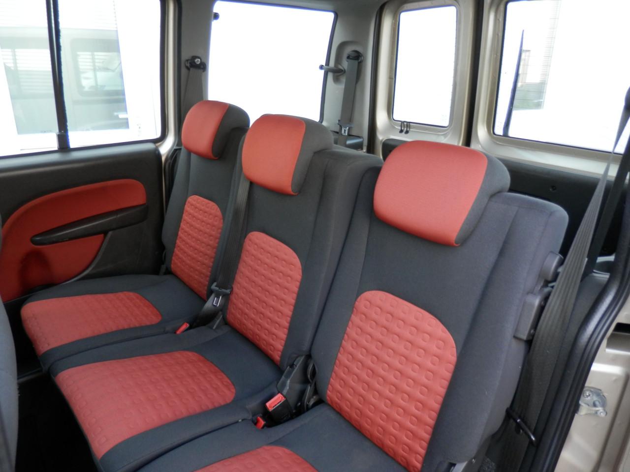 Auto Garant Biedt Aan: Fiat Doblo 1.4 Family