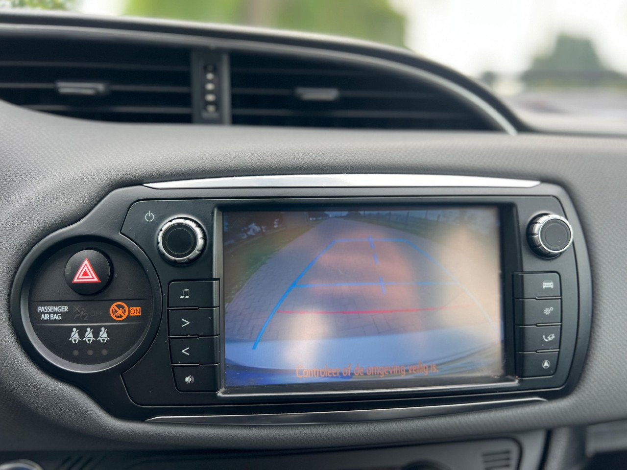 Toyota Yaris 1.5 Hybrid Lease|LED | NAVI | AUTOMAAT | GOED ONDERHOUD |