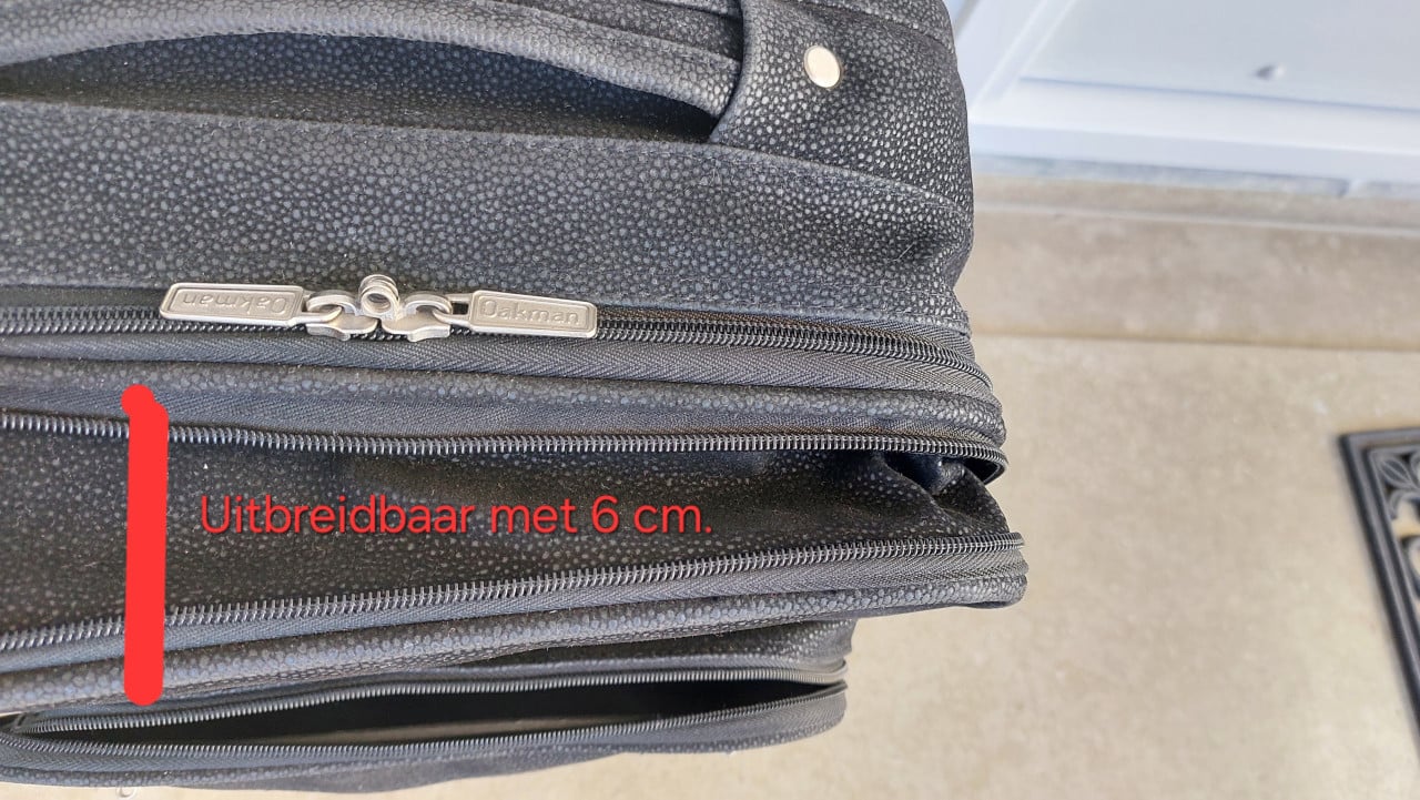 Reiskoffer zwart met wielen-35 L + uitbreidbaar-rolkoffer-trolley-