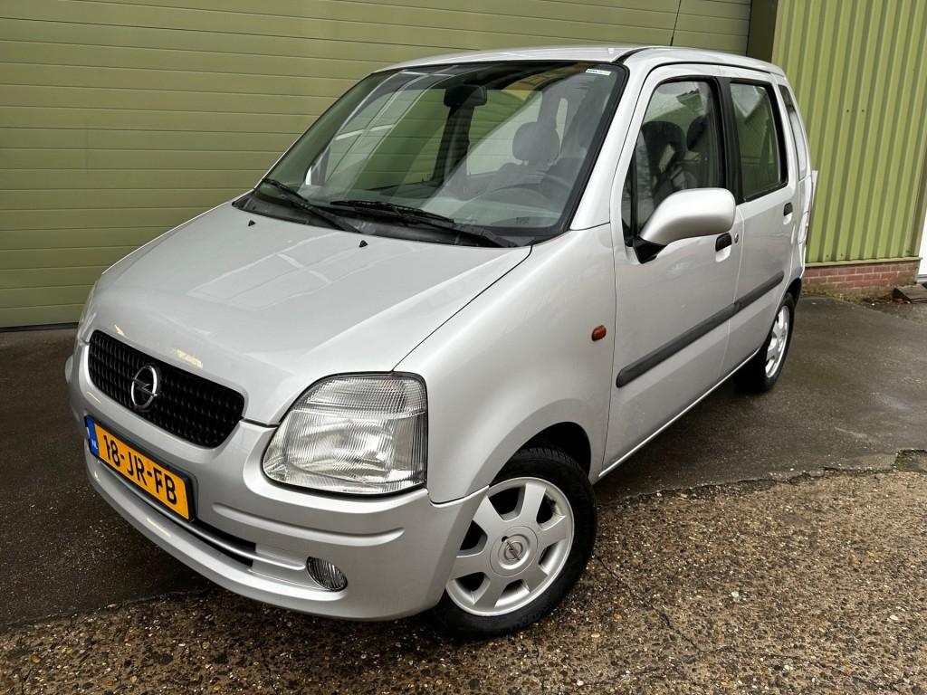 Opel Agila 1.2 - 16v elegance