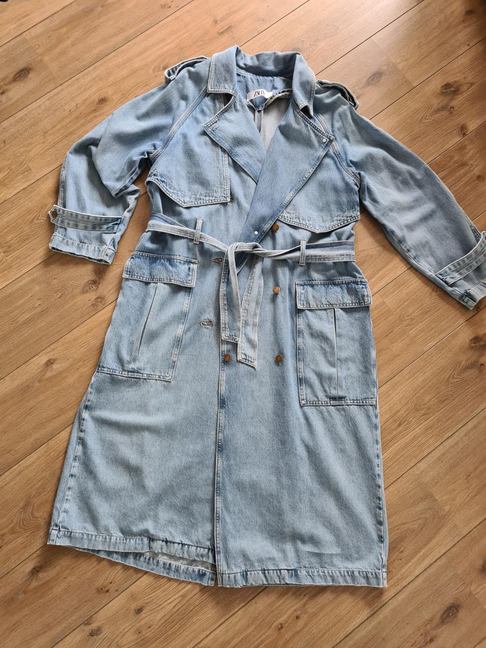 Prachtige Zara Maxi Trenchcoat van Dikke Soepele Spijkerstof L-XL