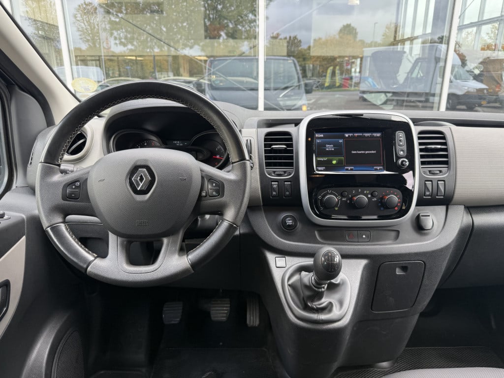 Renault Trafic passenger 1.6 dci grand expression | 9 pers. | navi | trekha