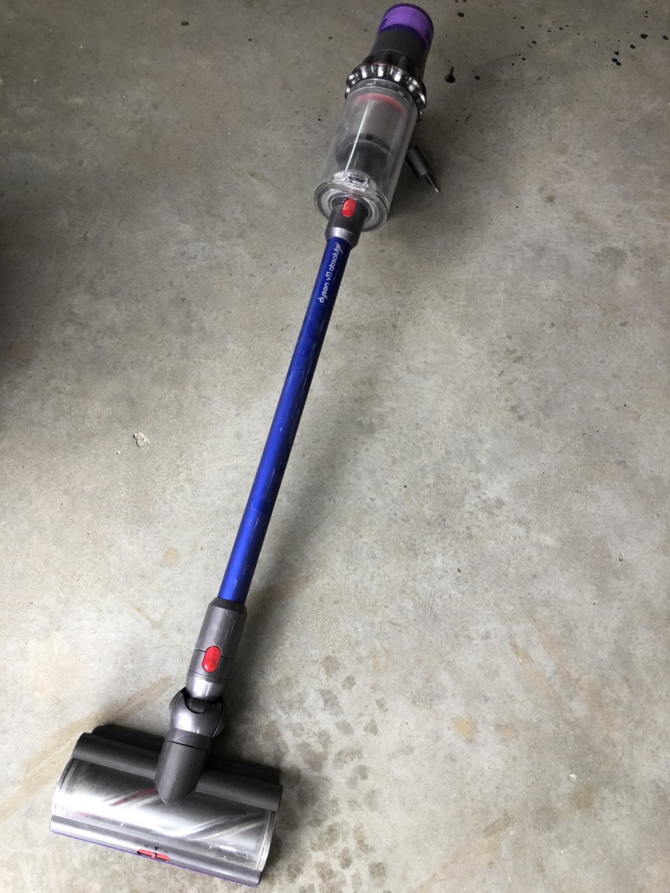 Dyson V11 absolute