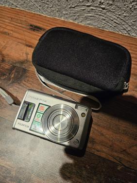 Fujifilm FinePix Digitale Camera met Tasje - 6.3 Megapixel