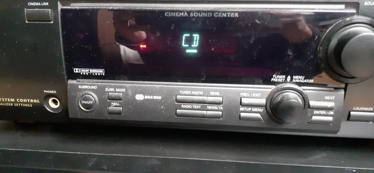 Stereo set philips versterker- boxen-stands- 5 cd wisselaar a-bediening