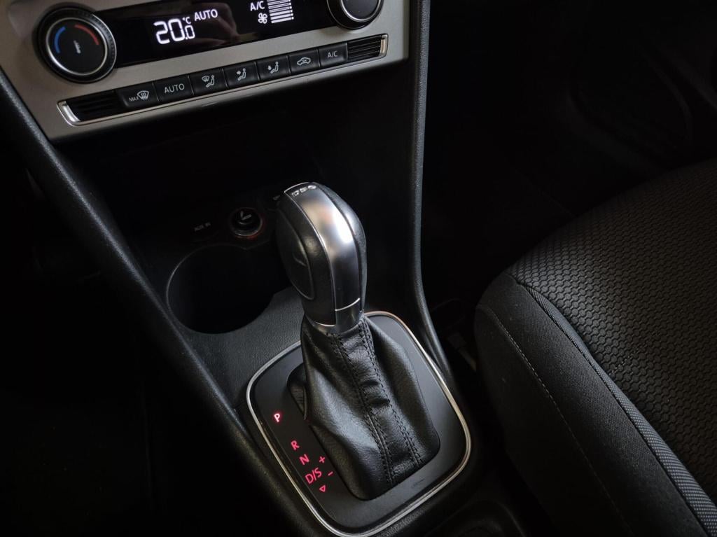 Volkswagen Polo 1.2 tsi highline / automaat