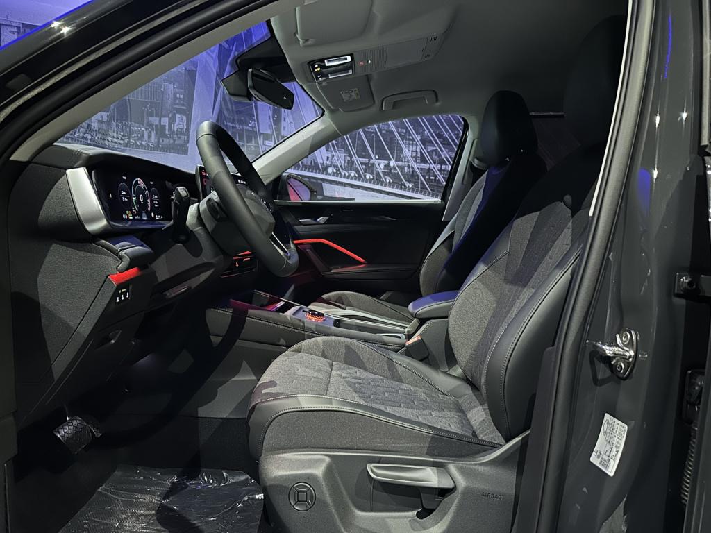 Volkswagen Tayron 1.5 ehybrid life edition *acc*camera*led*appconnect*