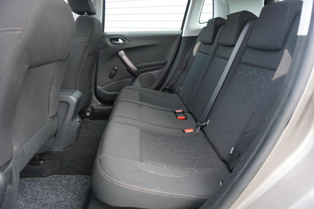 Peugeot 2008 1.2 vti active airco / navi / cruise / elektr. ramen / trekhaa
