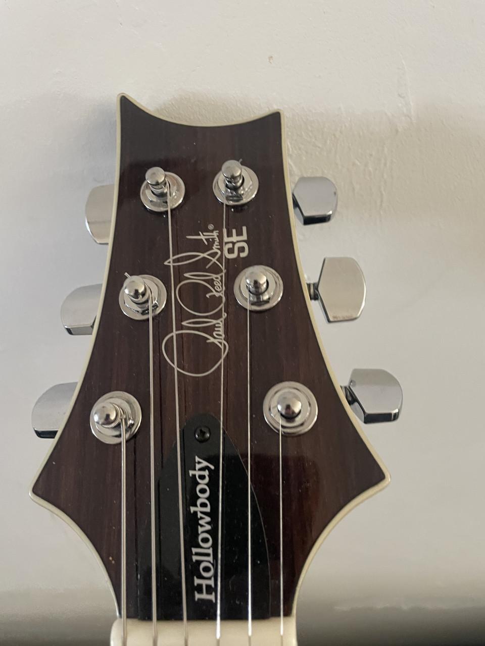 Paul Reed Smith SE hollowbody