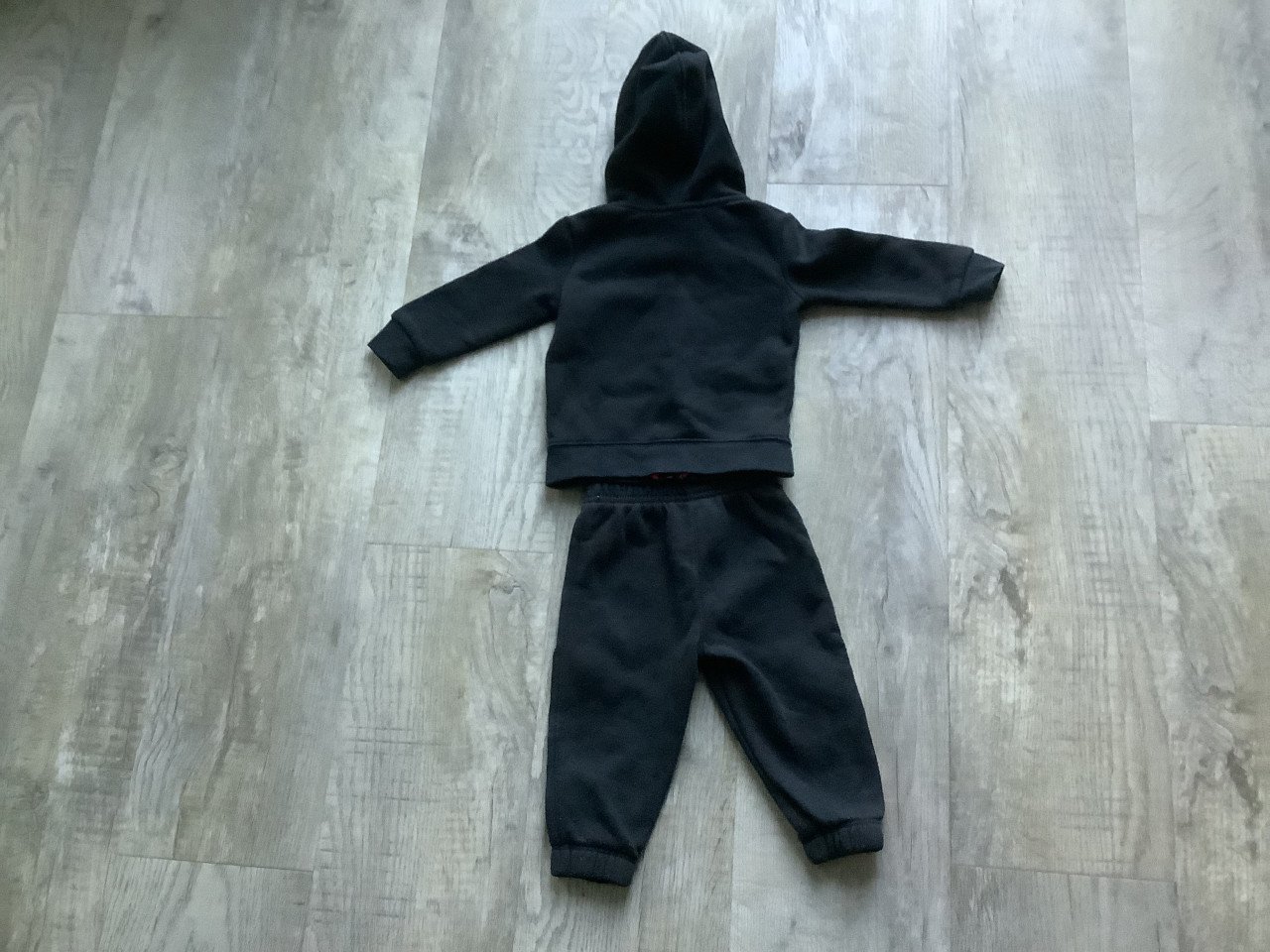 Nike Hoodie + Joggingbroek - 12 maanden/ 74-80 cm