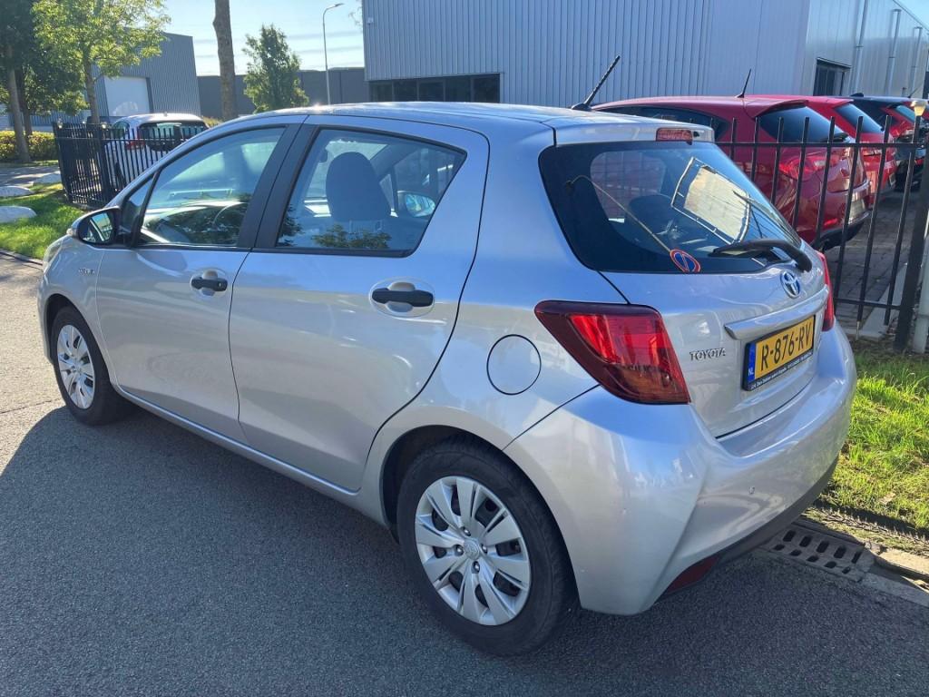 Toyota Yaris hybrid
