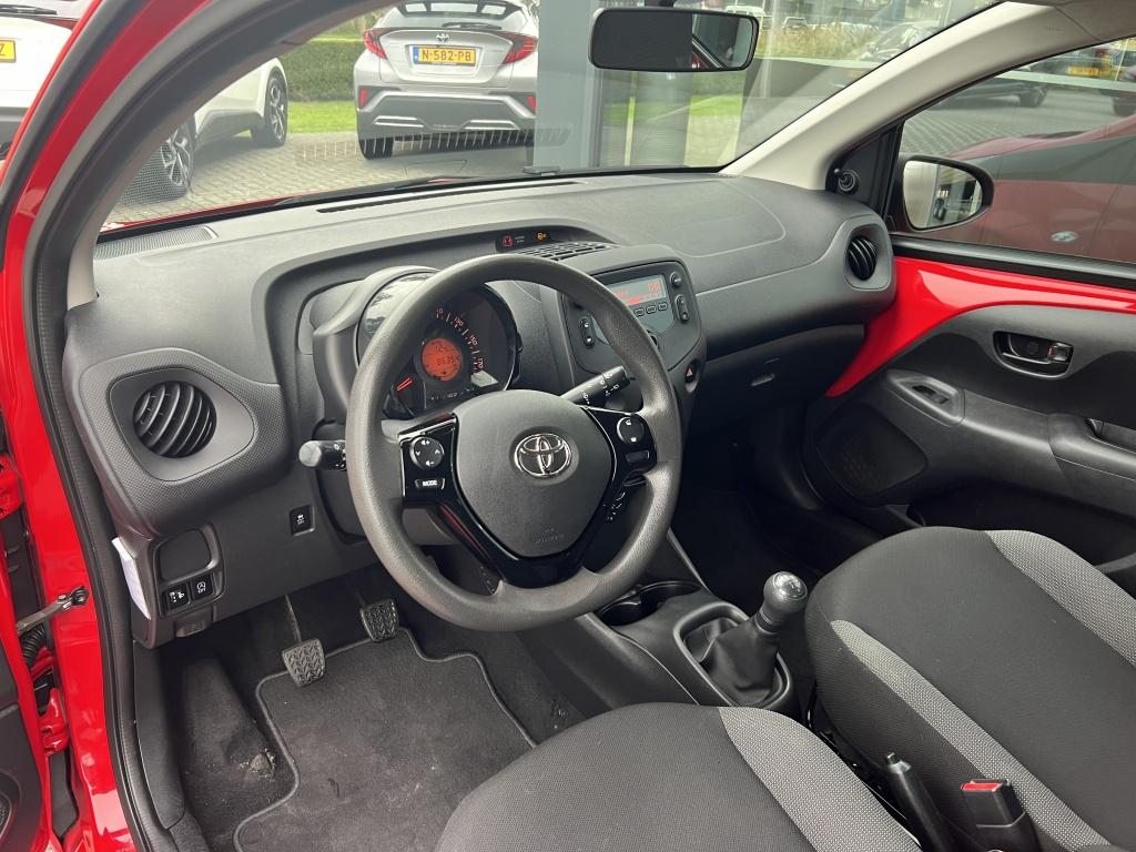 Toyota Aygo 1.0 vvt-i x-fun