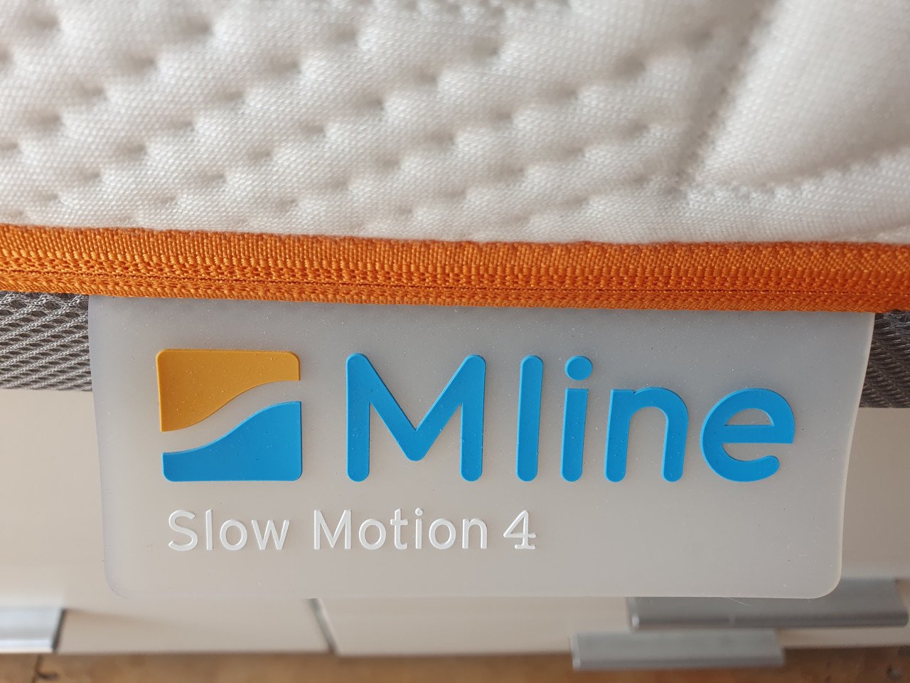 Twee M line matrassen Slow Motion 3 en 4 maat 80 x 200
