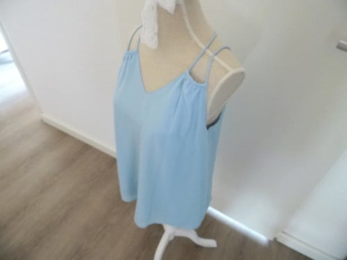 Top van Pigalle maat 42.