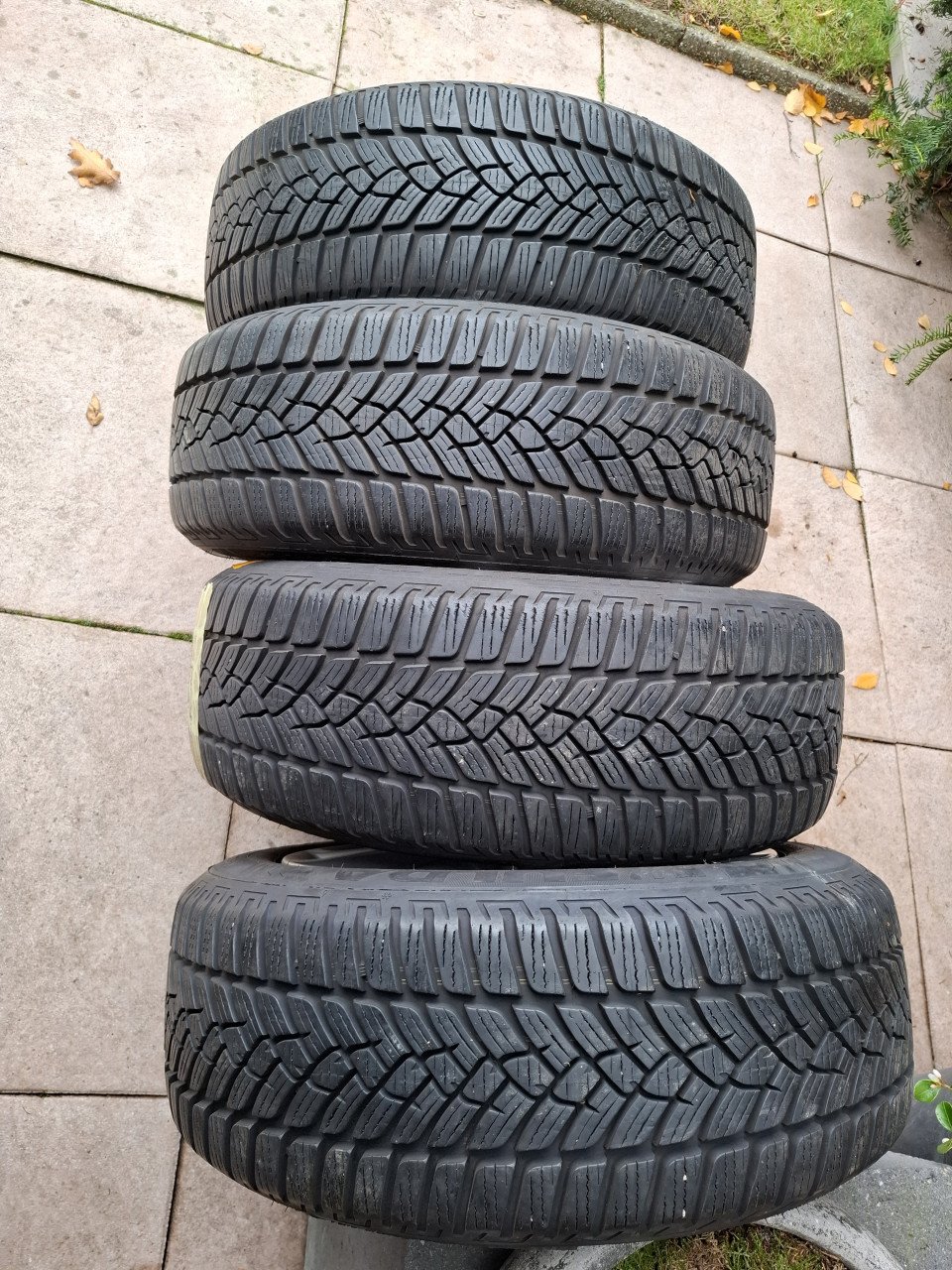 Autobanden met velg Alfa Mito