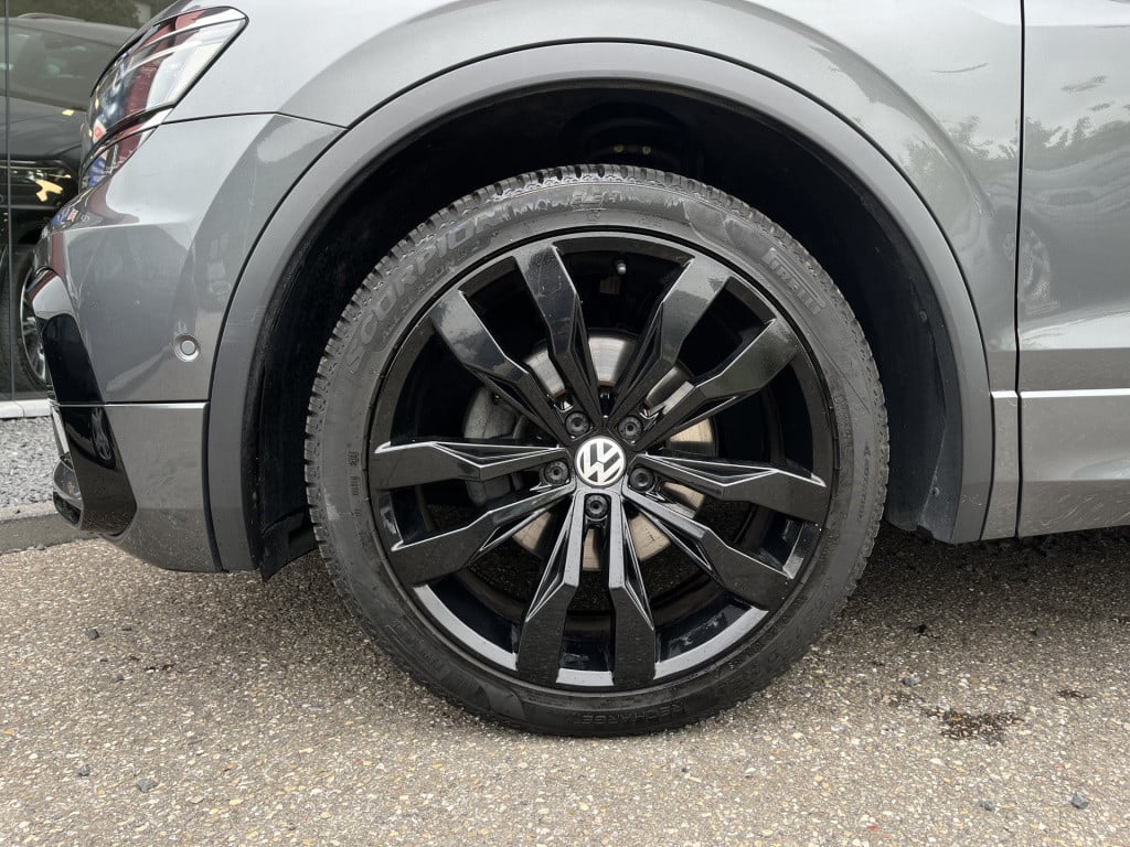 Volkswagen Tiguan 1.4 tsi 4motion highline business r | leer | camera | pan