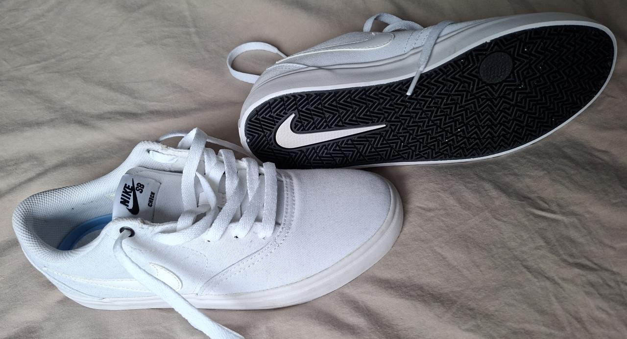 Nike witte canvas sneakers