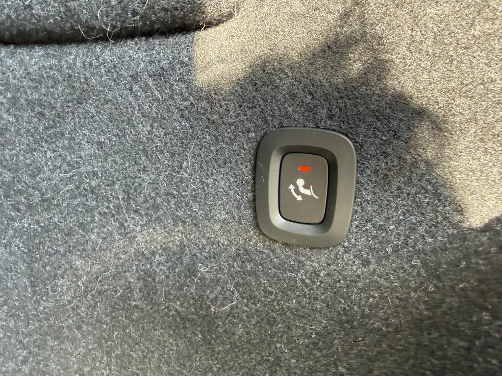 Volvo XC40 t5 262pk recharge ultimate dark| panodak| trekhaak| adap.cruise|