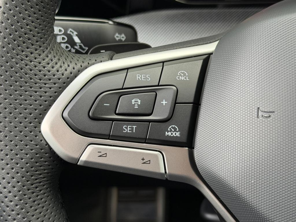 Volkswagen Golf 1.5 ehybrid gte 272pk | led iq light | trekhaak | head-up |