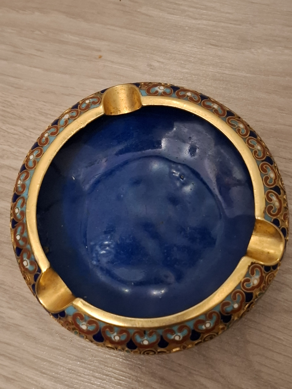 Cloisonne asbak