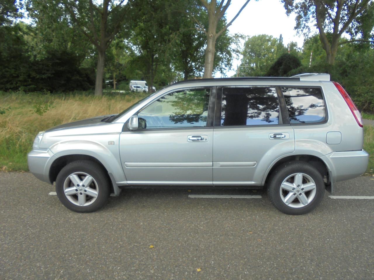 X - Trail 2.5I Sport Outdoor aflevering vol jaar Apk ,en N.A.P Fijne auto