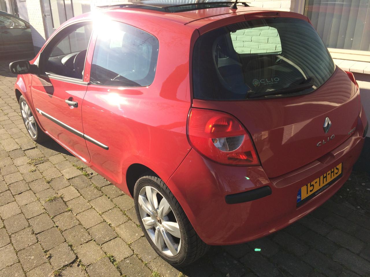 Renault Clio 1.4-16V Dynamique