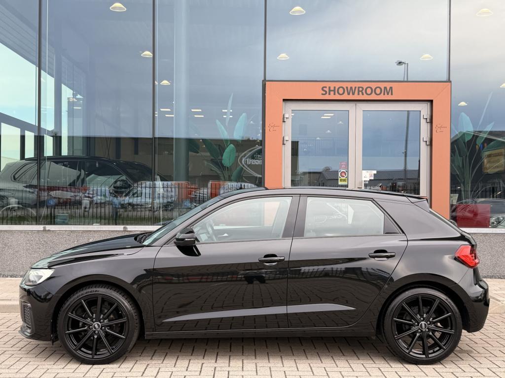 Audi A1 Sportback 25 tfsi pro line | apple carplay | lane assist | 18 inch 