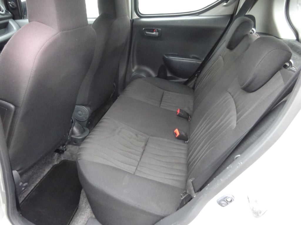 Nissan Pixo 1.0 look 1e eigenaar / airco / elektr. ramen / nap
