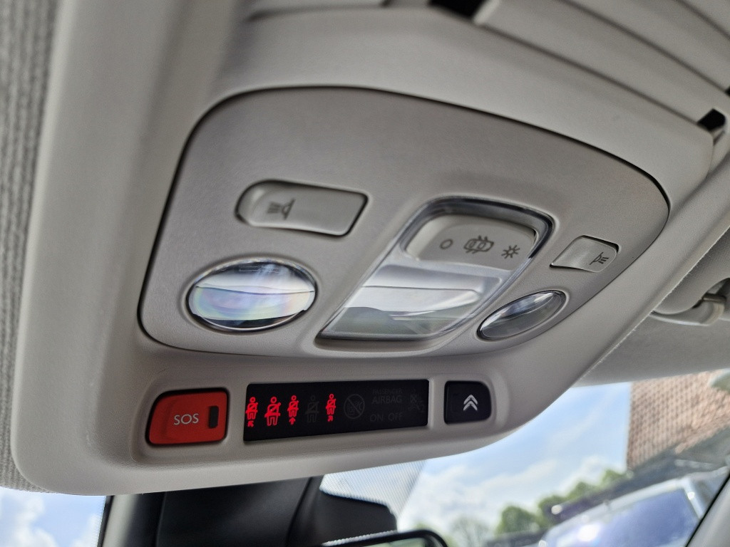 Citroen C3 Aircross 1.2 pt s&s feel | pack navigatie
