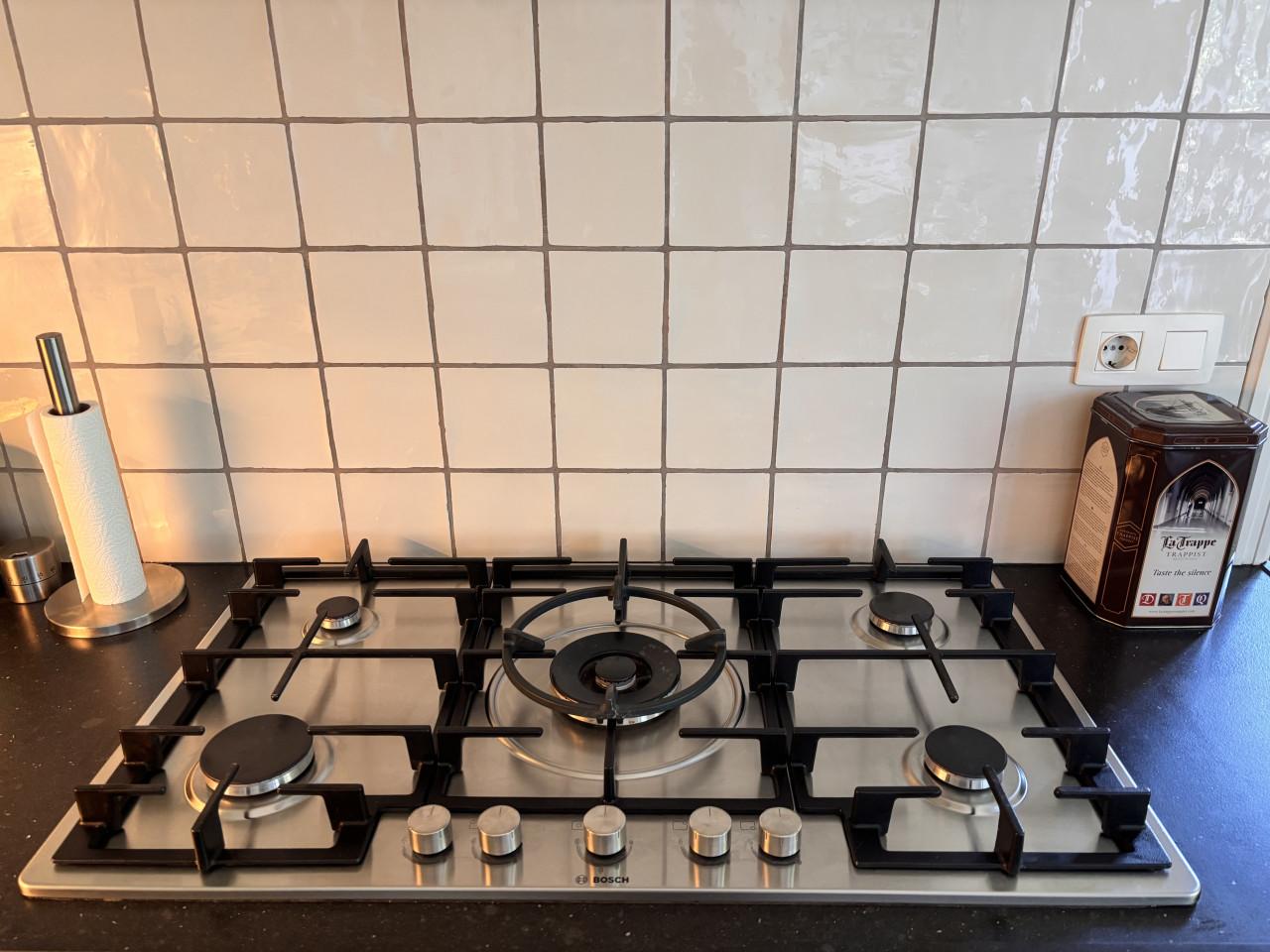 5pits Bosch gastoestel, 90cm breed