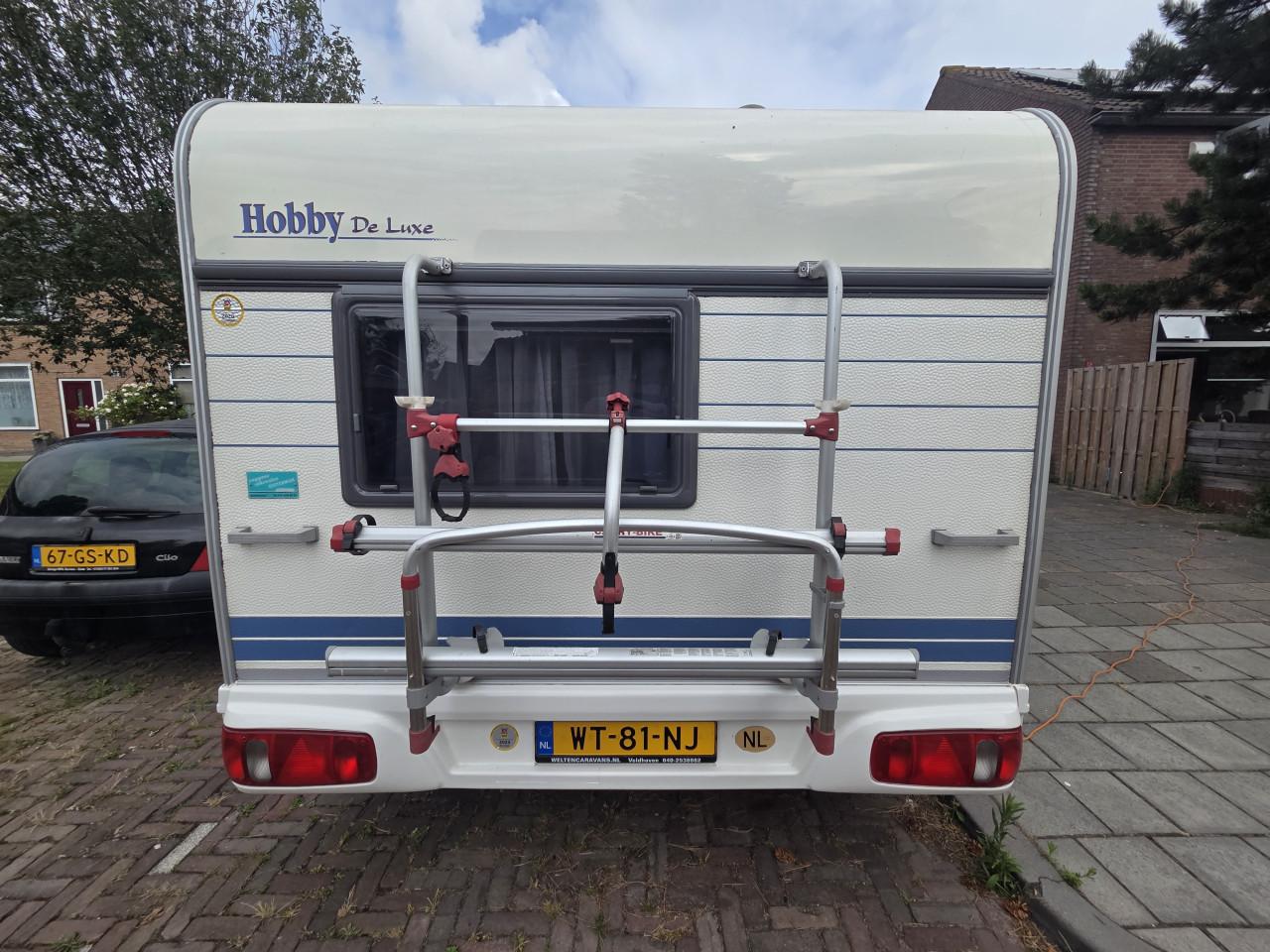 Hobby de lexe 440 sf met voortent,mover en fietsenrek