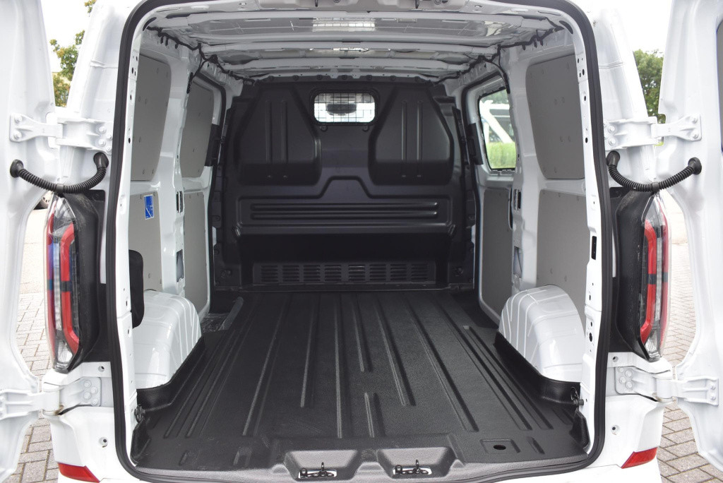 Ford E-transit cust. 320 l1h1 limited 65 kwh | uit voorraad leverbaar! | fr