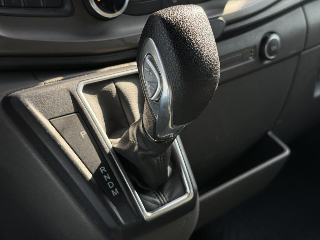 Ford Transit 330 2.0 tdci l2h2 trend | nl-auto | carplay | cruisec. | lm ve