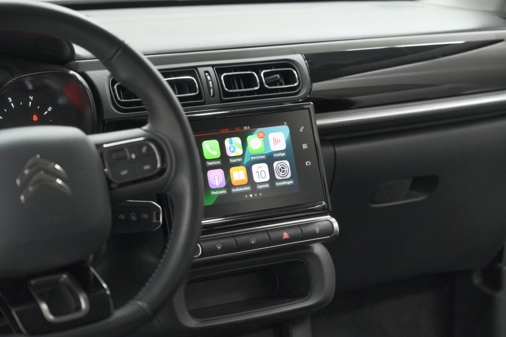 Citroen C3 puretech 82 feel edition | parkeersensoren | apple carplay | sto