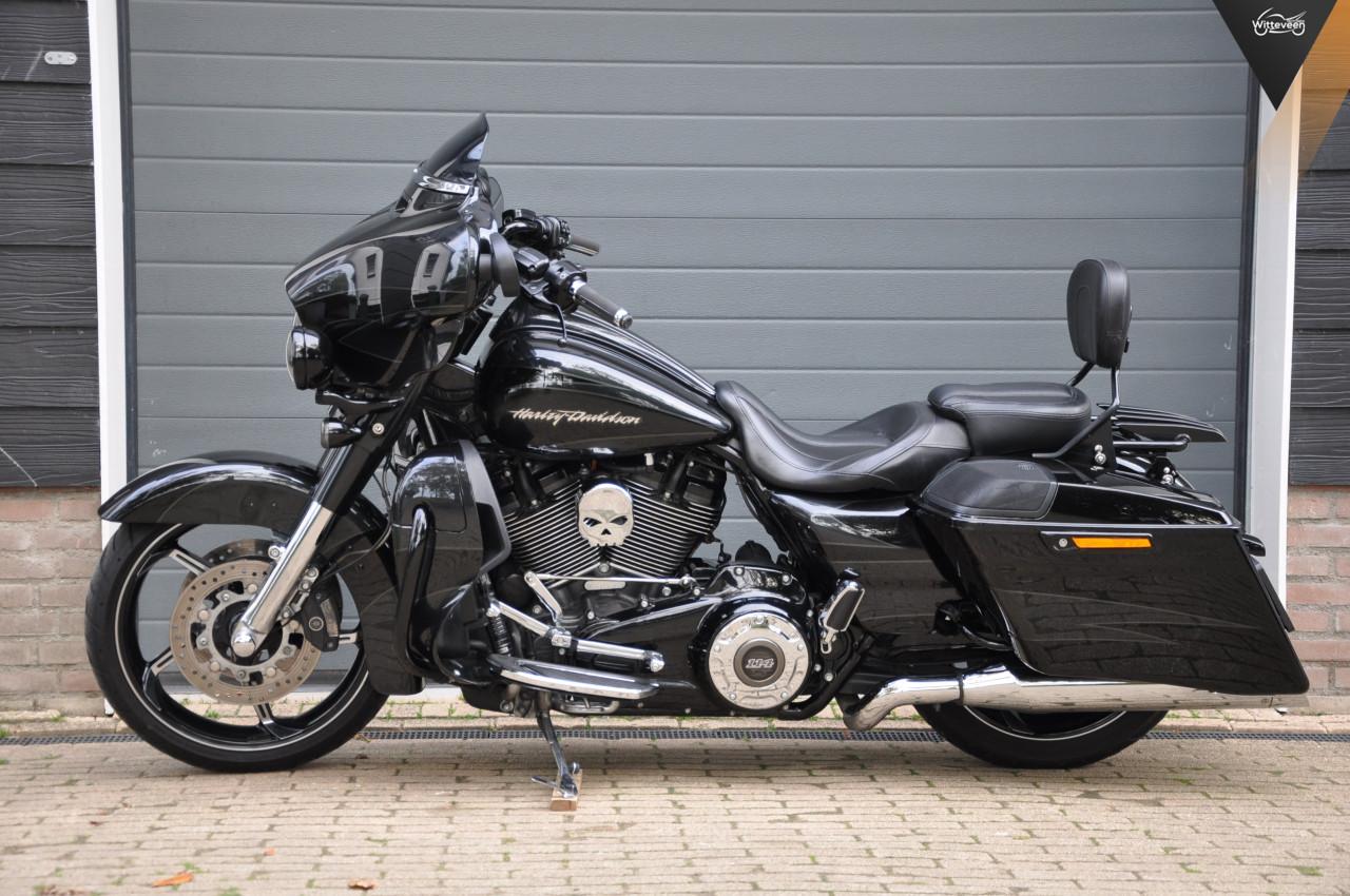 Harley Davidson 114 FLHXSE Street Glide CVO 5HD