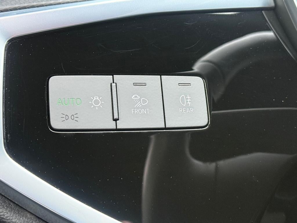 Audi Q3 45 tfsi e s edition