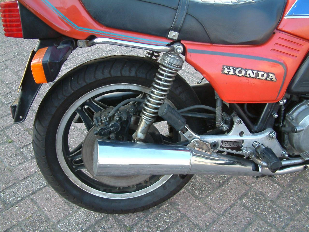 Honda  bol dor  CB 900F  Klassieker  46 oud  1979   50000 KM