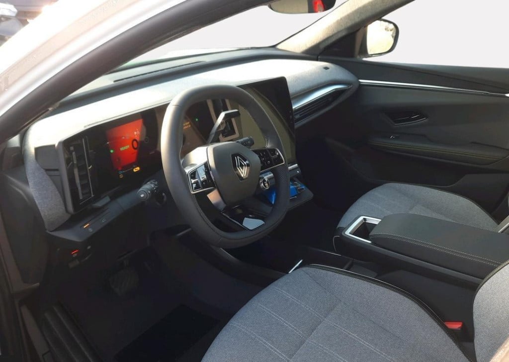 Renault Scenic e-tech ev60 comfort range techno - pack advanced driving ass