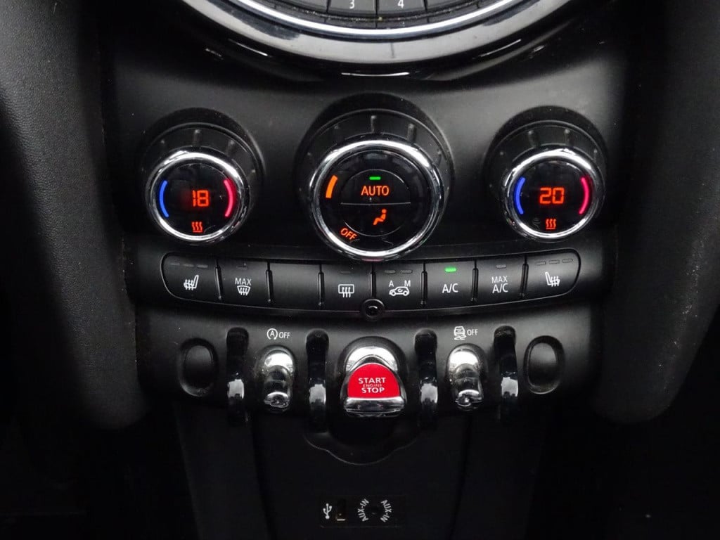 Mini Cooper Cabrio mini 1.5 chili serious business | cabriolet | led | lede