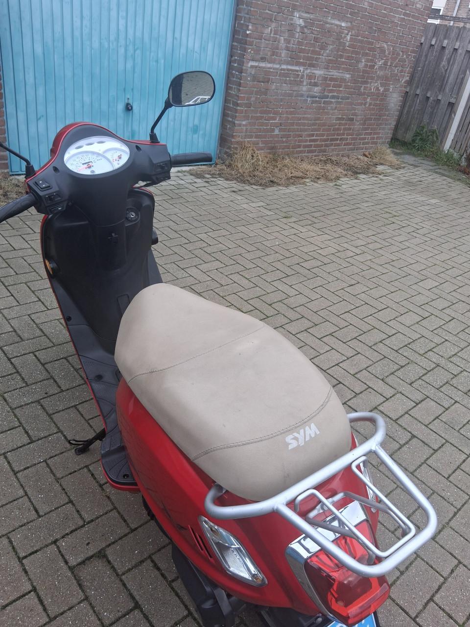 Sym fiddle 2 snorscooter