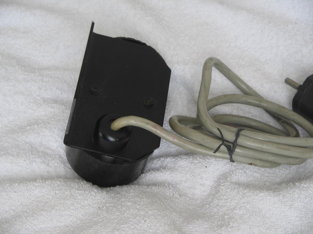 Bakeliet zwart schakelmateriaal.