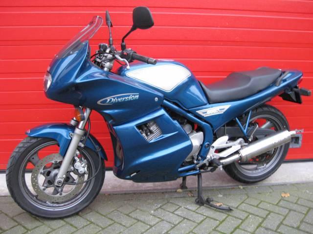 Ruitjes, hugger,undertail,radiator cover,bellypan en meer accessoires