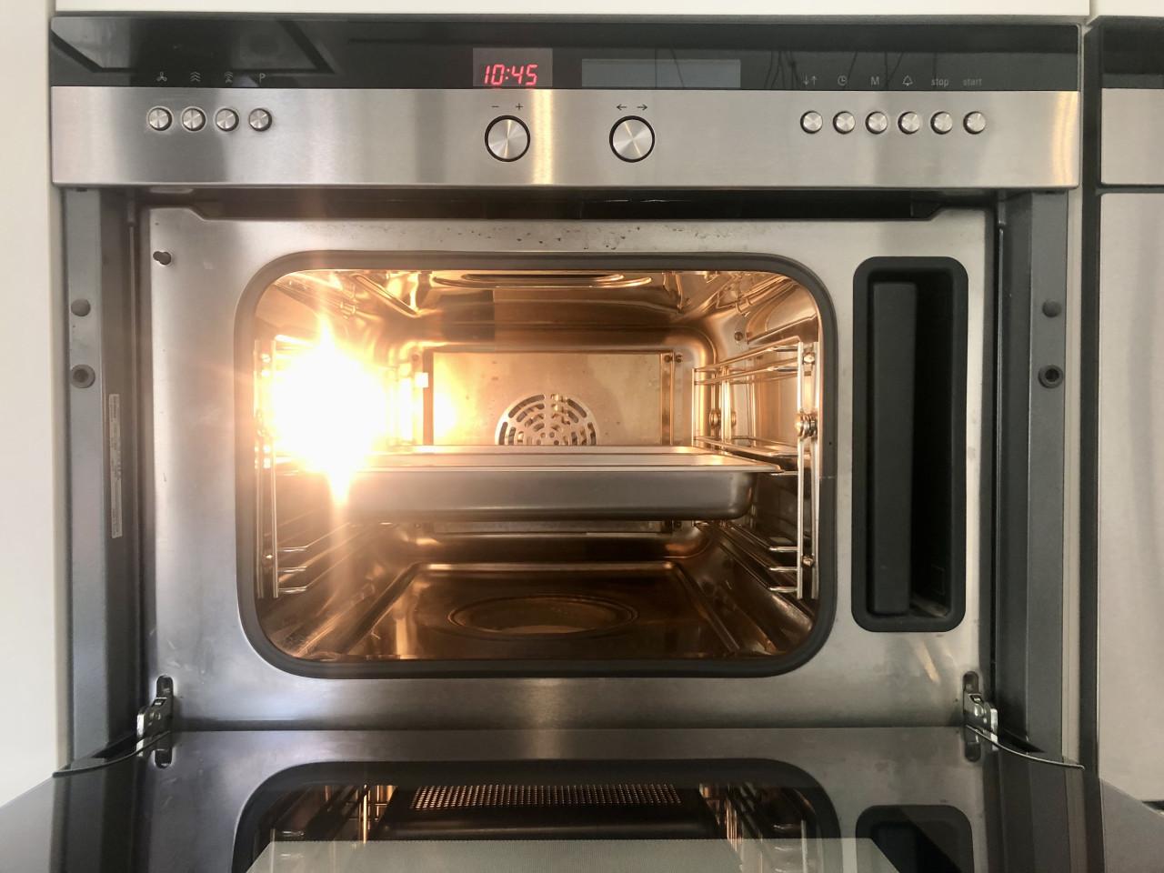 Siemens stoomoven combimagnetron en koffiemachine