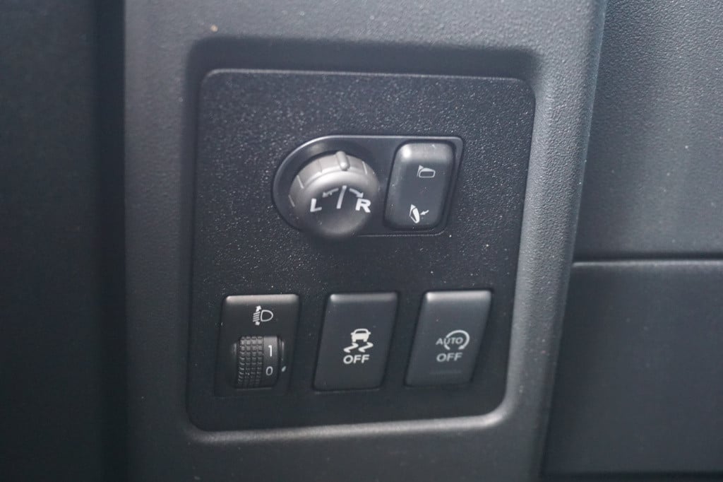 Nissan Qashqai 1.6 360 airco / navi / camera / cruise / elektr. ramen / lm 