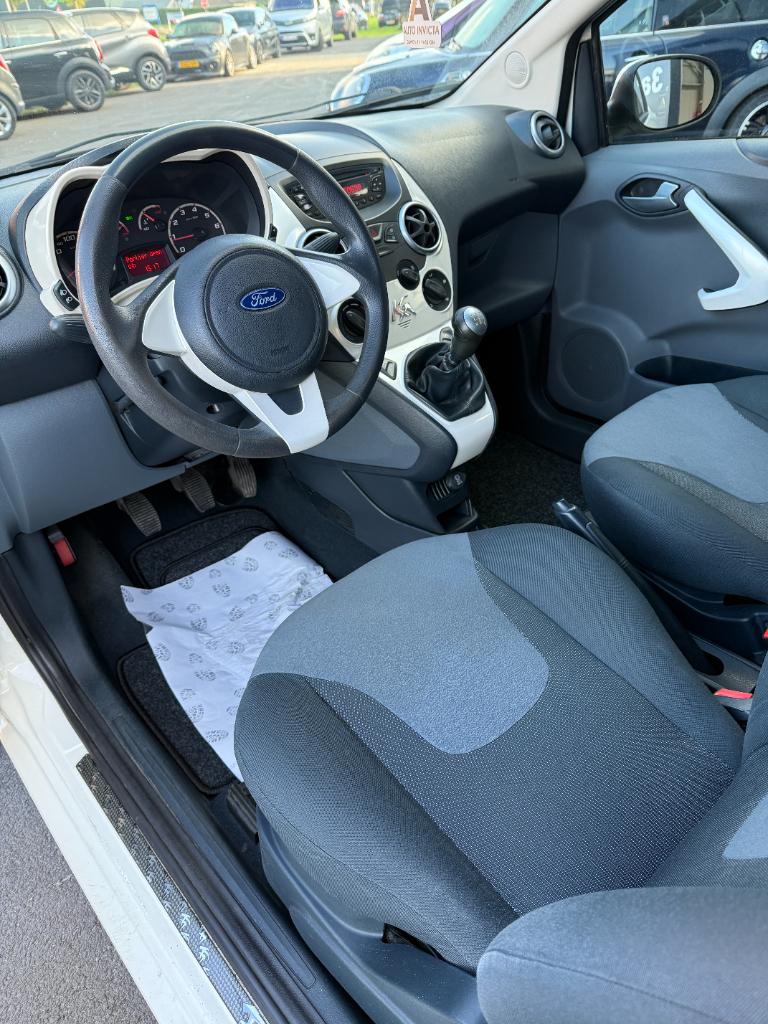 Ford KA 1.2 titanium - airco - 1e eigenaar