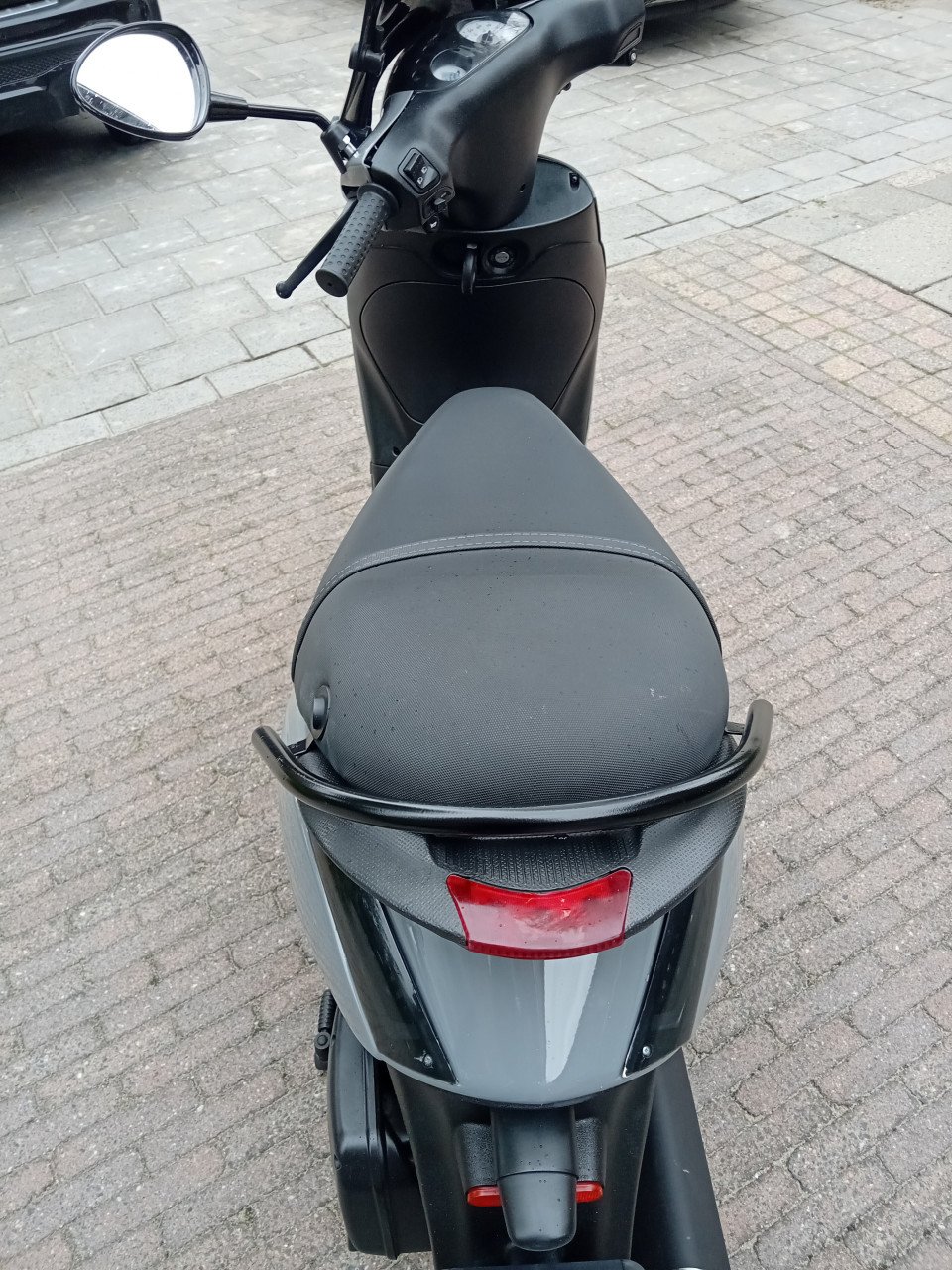 Piaggo zip 2016