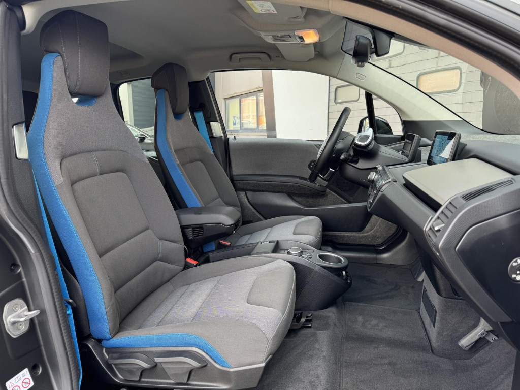 BMW I3 dark shadow edition 120ah 42 kwh | navigatie | camera | adapt. cruis