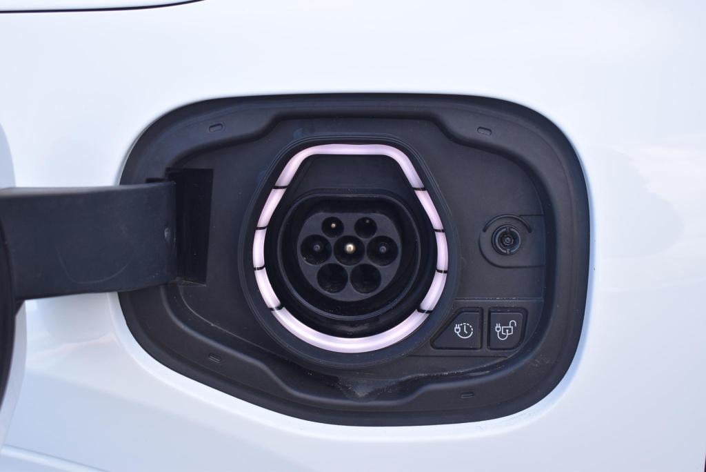 Ford Kuga 2.5 phev st-line x | climate control | adaptieve cruise control |